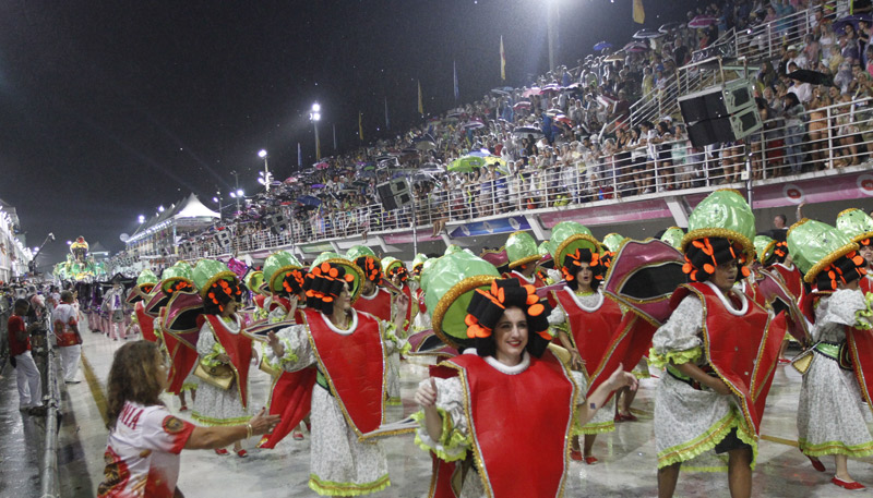 A Mocidade Unida da Glória (MUG) é a atual campeã do Carnaval de Vitória (Foto: Kadidja Fernandes / AT - 04/02/2018)