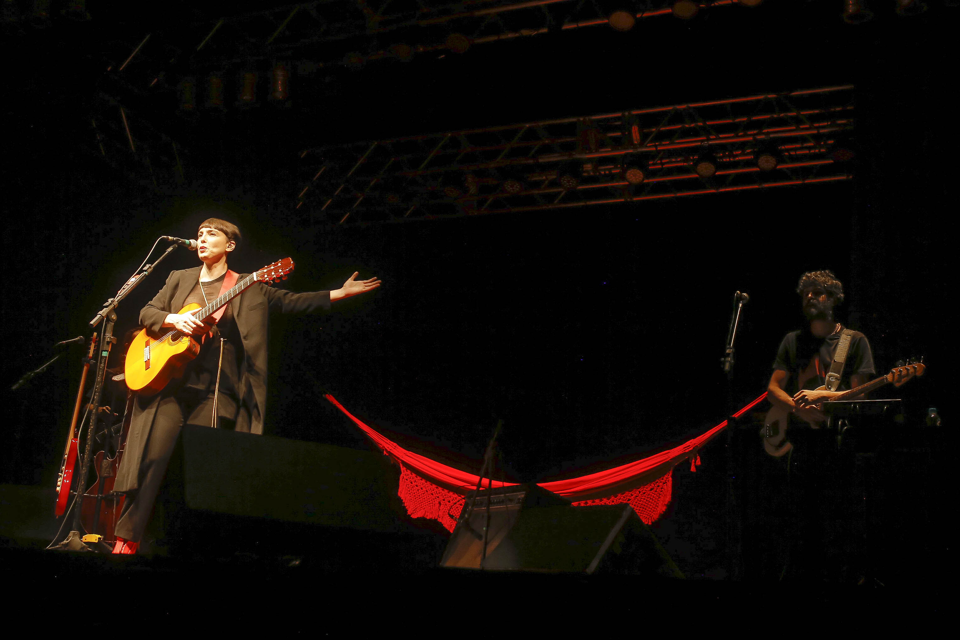 Show de Adriana Calcanhotto dia 18 de novembro de 2018 (Foto: Gustavo Forattini/AT)