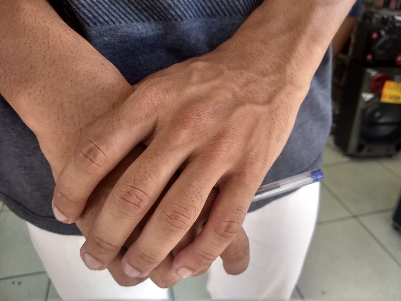 (Vendedor viu quando tudo aconteceu: