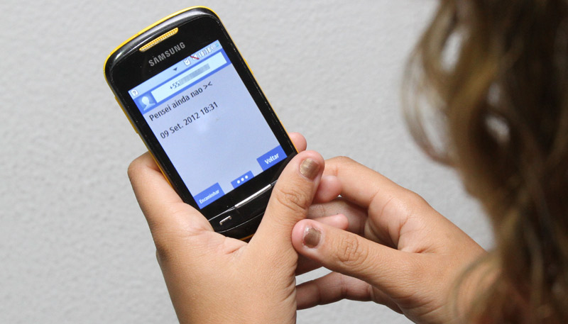 Um dos aspectos mais perniciosos da rede, apontam os dois psiquiatras, é o chamado cyberbullying (Foto: Fábio Nunes / AT - 13/09/12)
