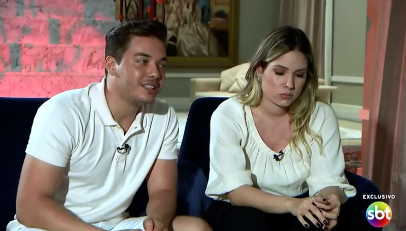 Wesley Safadão ao lado da esposa: processos para investigar as ações de "haters" (Foto: Reprodução / SBT - Conexão Repórter)