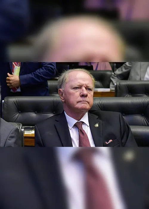 Imagem ilustrativa da imagem "Um dia antes de morrer, ele estava bem triste", diz Rita Camata em depoimento emocionado