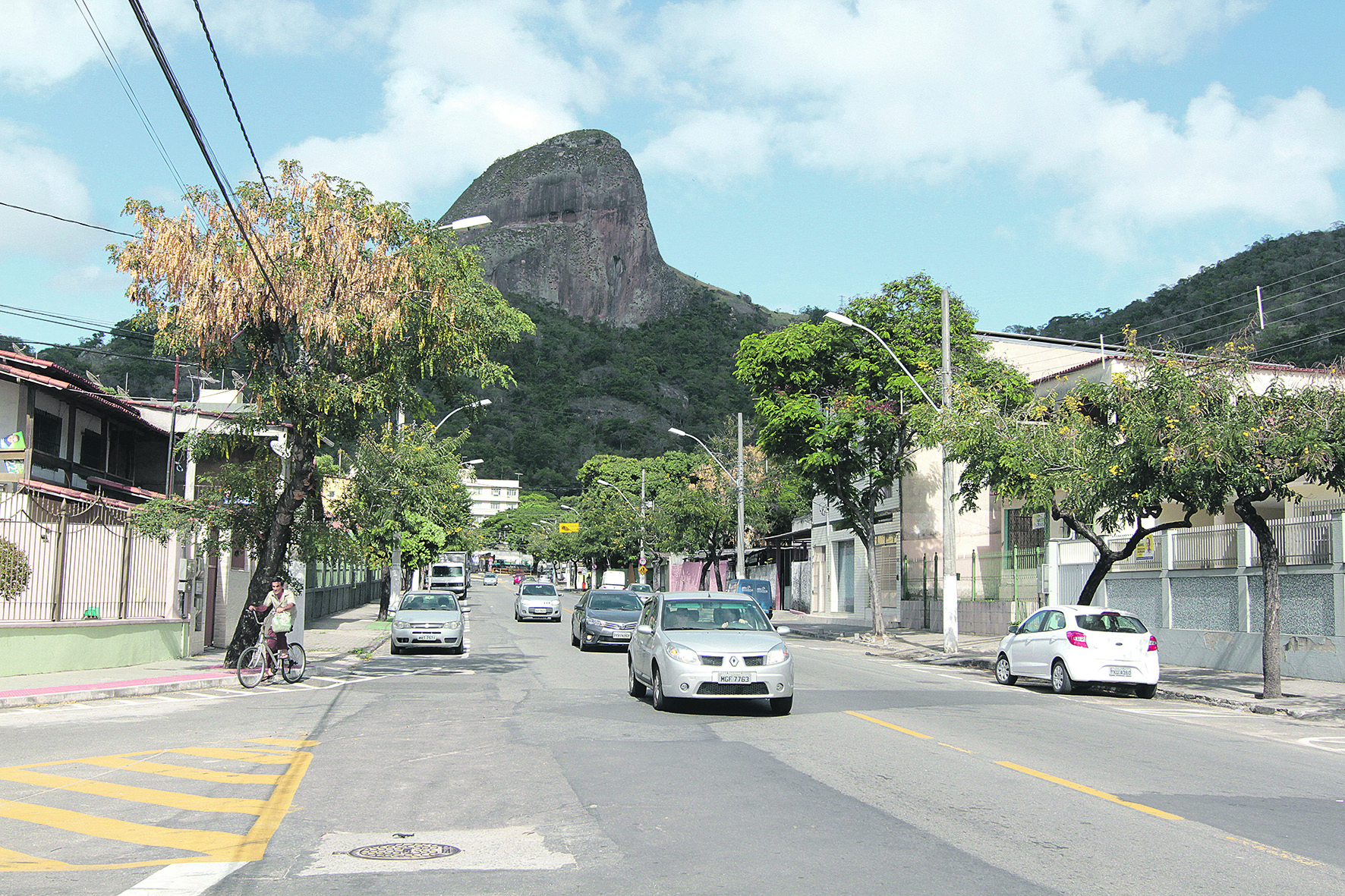 Avenida em Tabuazeiro: bairro será beneficiado por regularização (Foto: Fábio Nunes/ AT/ 28/08/2016)