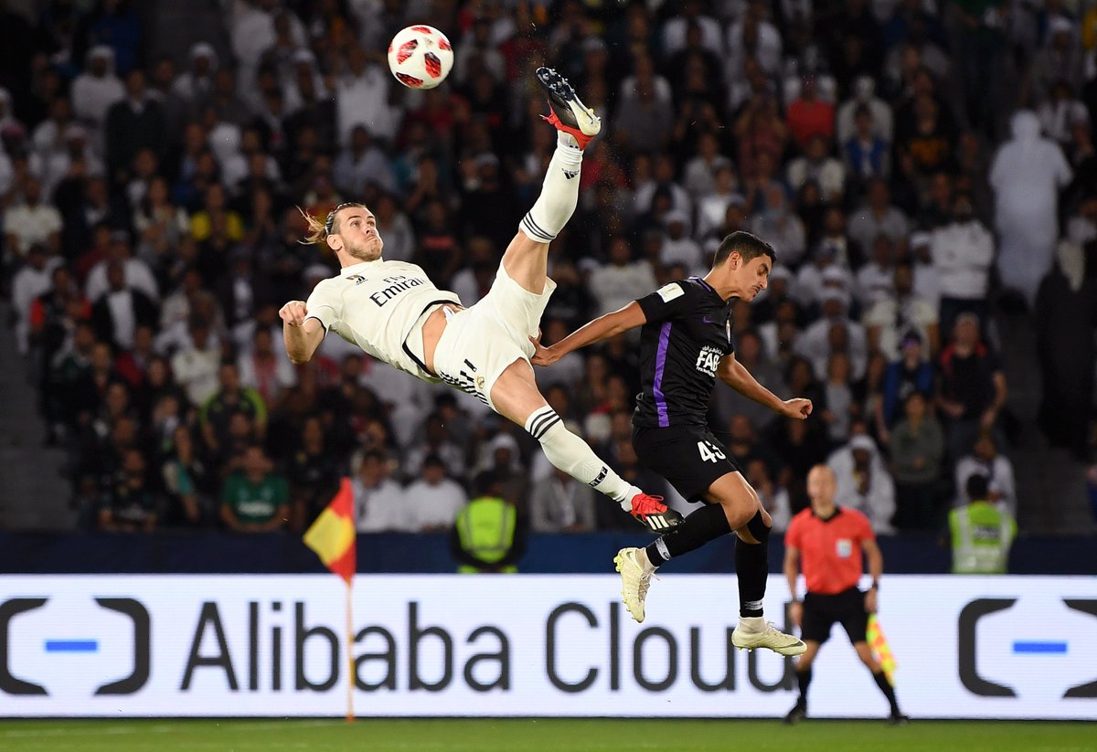 Bale não fez gol na decisão, mas deixou a sua marca com uma linda bicicleta (Foto: Twitter / Real Madrid)