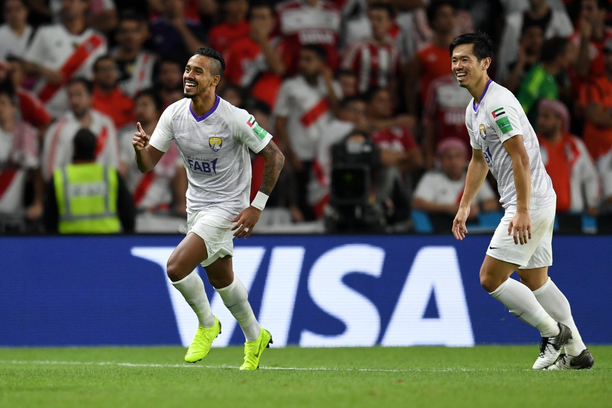 Brasileiro Caio comemora o gol que levou o time árabe à disputa por pênaltis (Foto: Assessoria / Fifa - Twitter)
