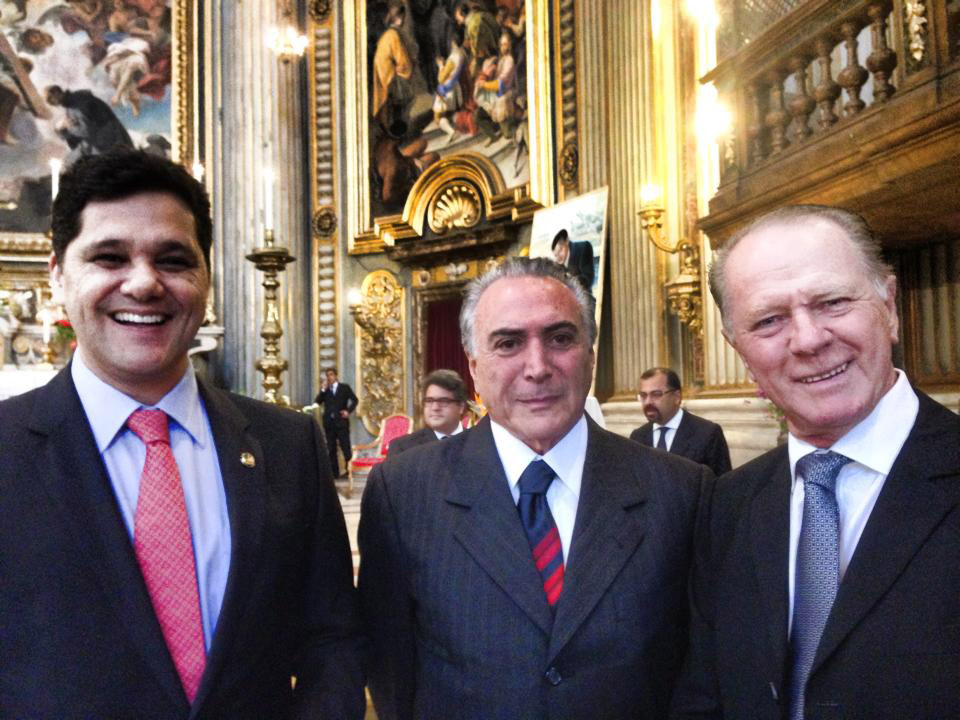 Gerson Camata, ao lado de Michel Temer e Ricardo Ferraço (Foto: Acervo A Tribuna)
