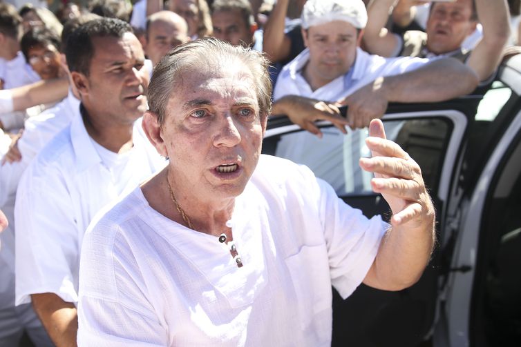 João de Deus promovia curas em Abadiânia. Ele é acusado de ter abusado sexualmente de dezenas de frequentadoras de um centro espírita (Foto: Marcelo Camargo/Arquivo/Agência Brasil)