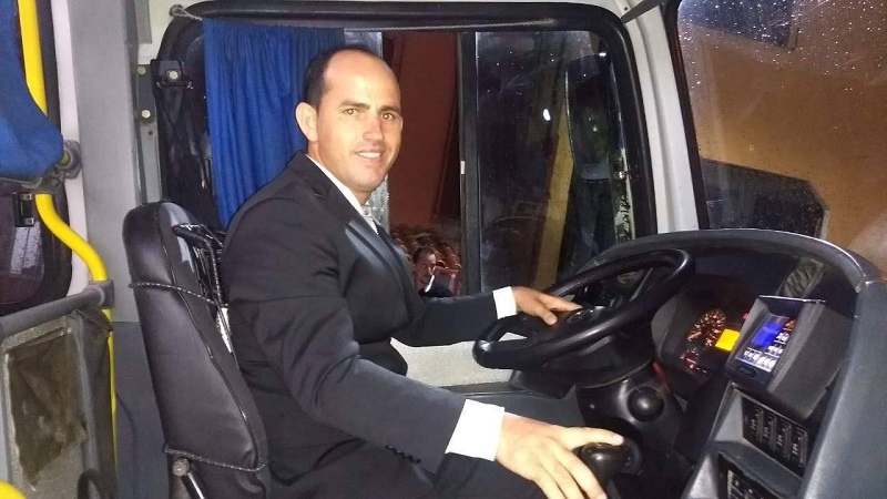 William também dirigiu o coletivo (Foto: Iures Wagmaker/ Jornal A Tribuna)