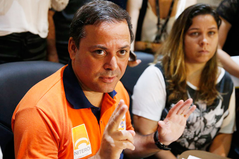 Rodrigo Neves, prefeito de Niterói na região metropolitana do Rio, foi preso nesta segunda-feira (Foto: Tânia Rêgo/ Agência Brasi)