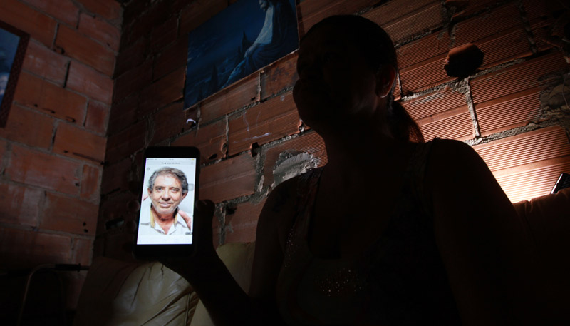 Moradora de Cariacica conta que, quando tinha 13 anos, João de Deus colocou a mão em seus seios durante uma consulta em Vitória (Foto: Dayana Souza / AT - 12/12/2018)