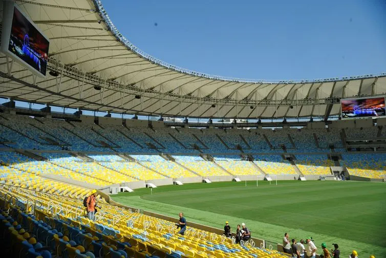 Imagem ilustrativa da imagem CBF pode realizar partidas do Brasileirão entre as 11 e 13 horas