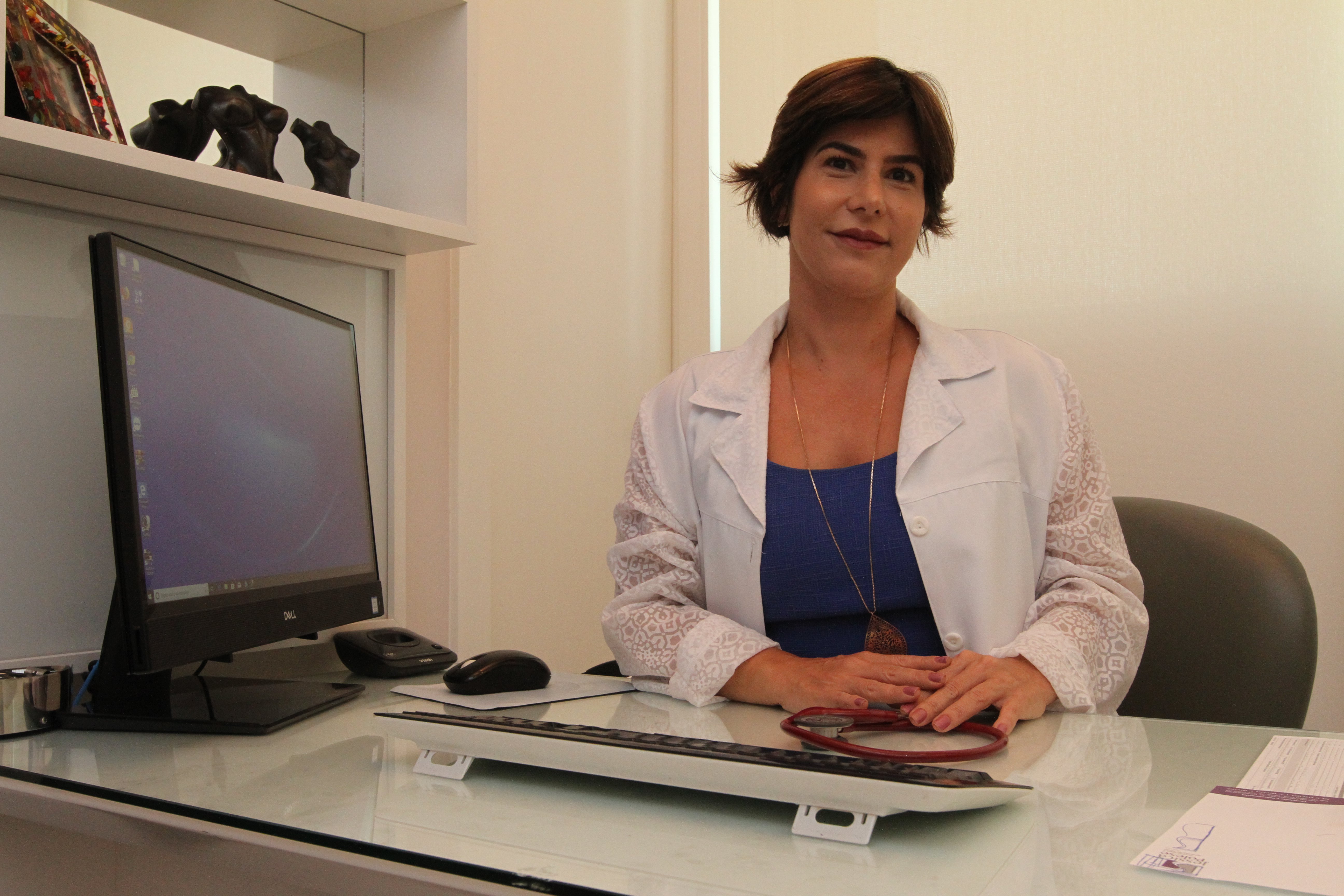 A pneumologista Jéssica Polese diz que distúrbio é comum durante períodos de grande estresse e cansaço, e em quem faz uso frequente de álcool ou drogas. (Foto: Rodrigo Gavini/AT)