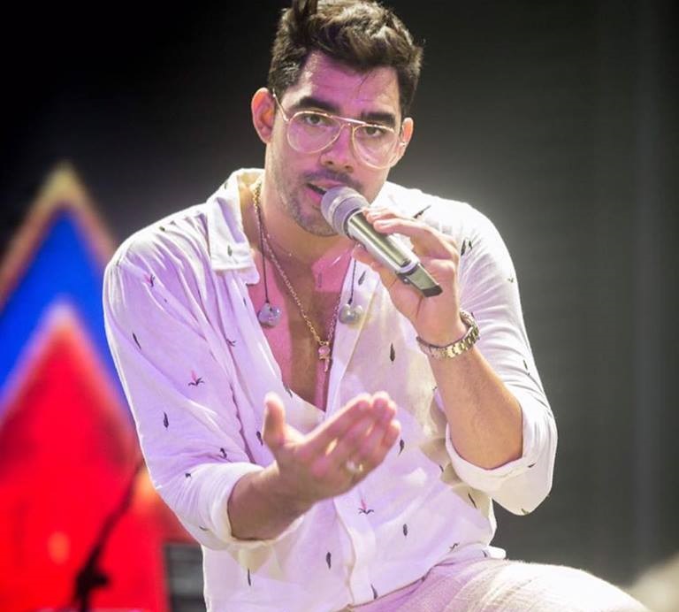 Cantor Gabriel Diniz (Foto: Divulgação/ Facebook Oficial/ Gabriel Diniz)