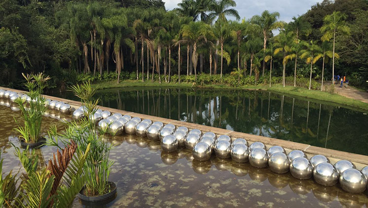 Narcissus Garden no Instituto Inhotim em Brumadinho (MG). (Foto: Lívia Nascimento/Ascom/Ministério do Turismo)
