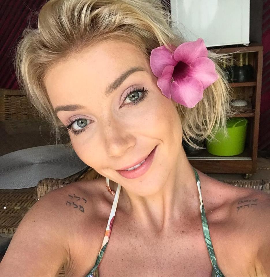 A cantora se casou com o diretor da Globo Cris Gomes em setembro de 2019 (Foto: Divulgação/Facebook Oficial/Luiza Possi)