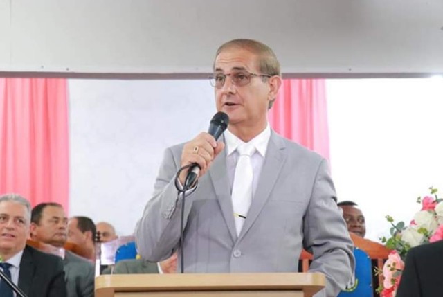Pastor Adir Neto Teodoro. (Foto: Reprodução Facebook)