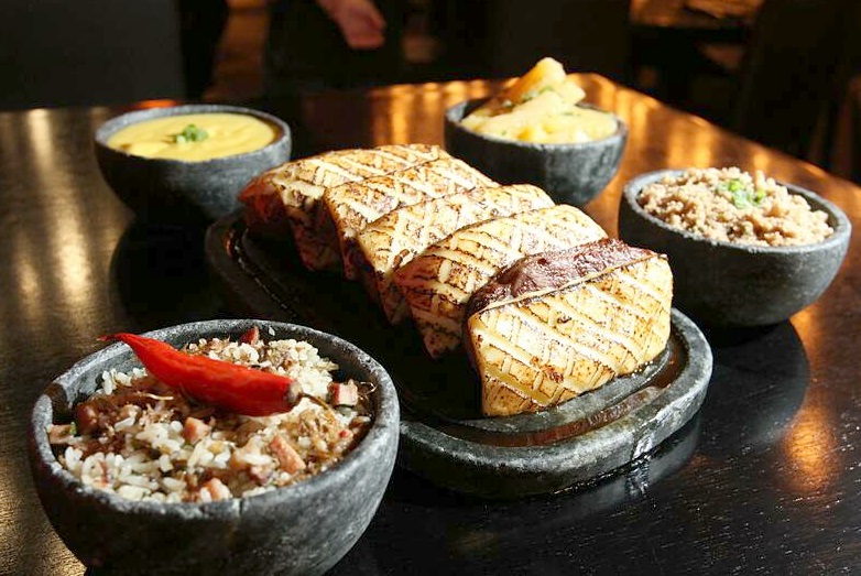 Picanha de carne de sol na brasa com queijo coalho do Rick's BBQ (Foto: Beto Morais/AT)