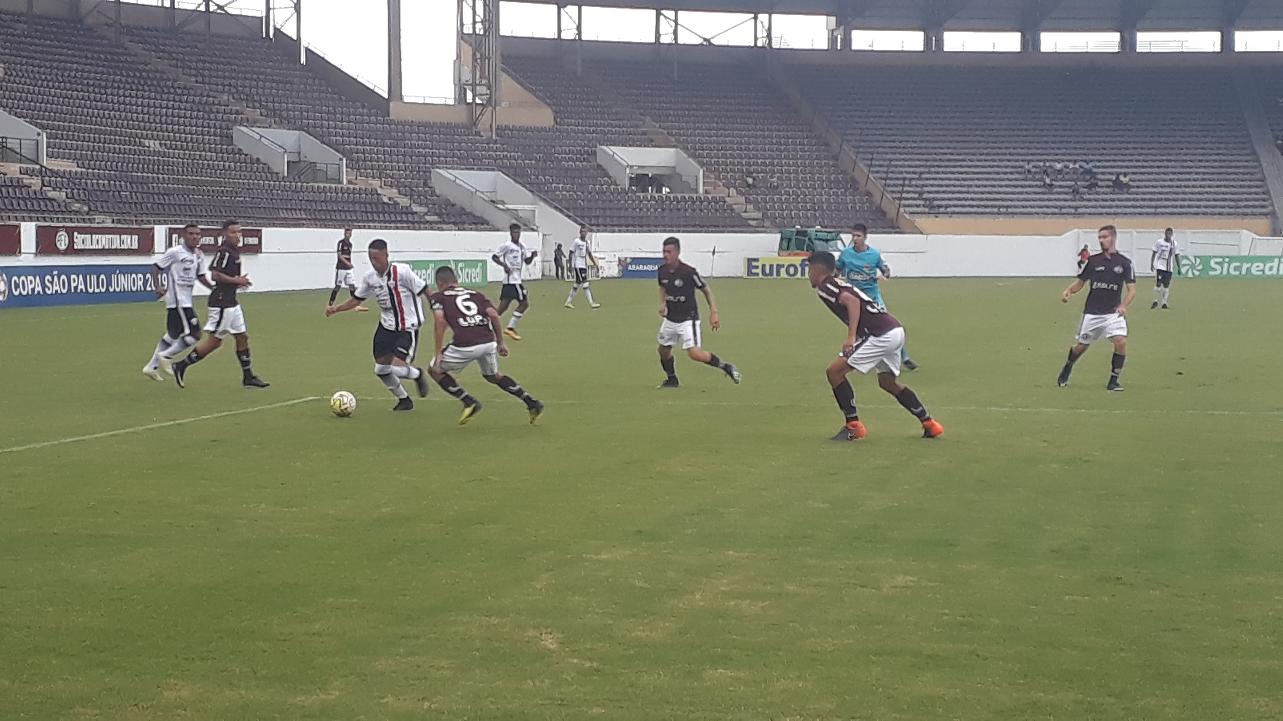 Capixabas acabaram perdendo para o time de São Paulo (Foto: Marcos Correia/ Serra FC)