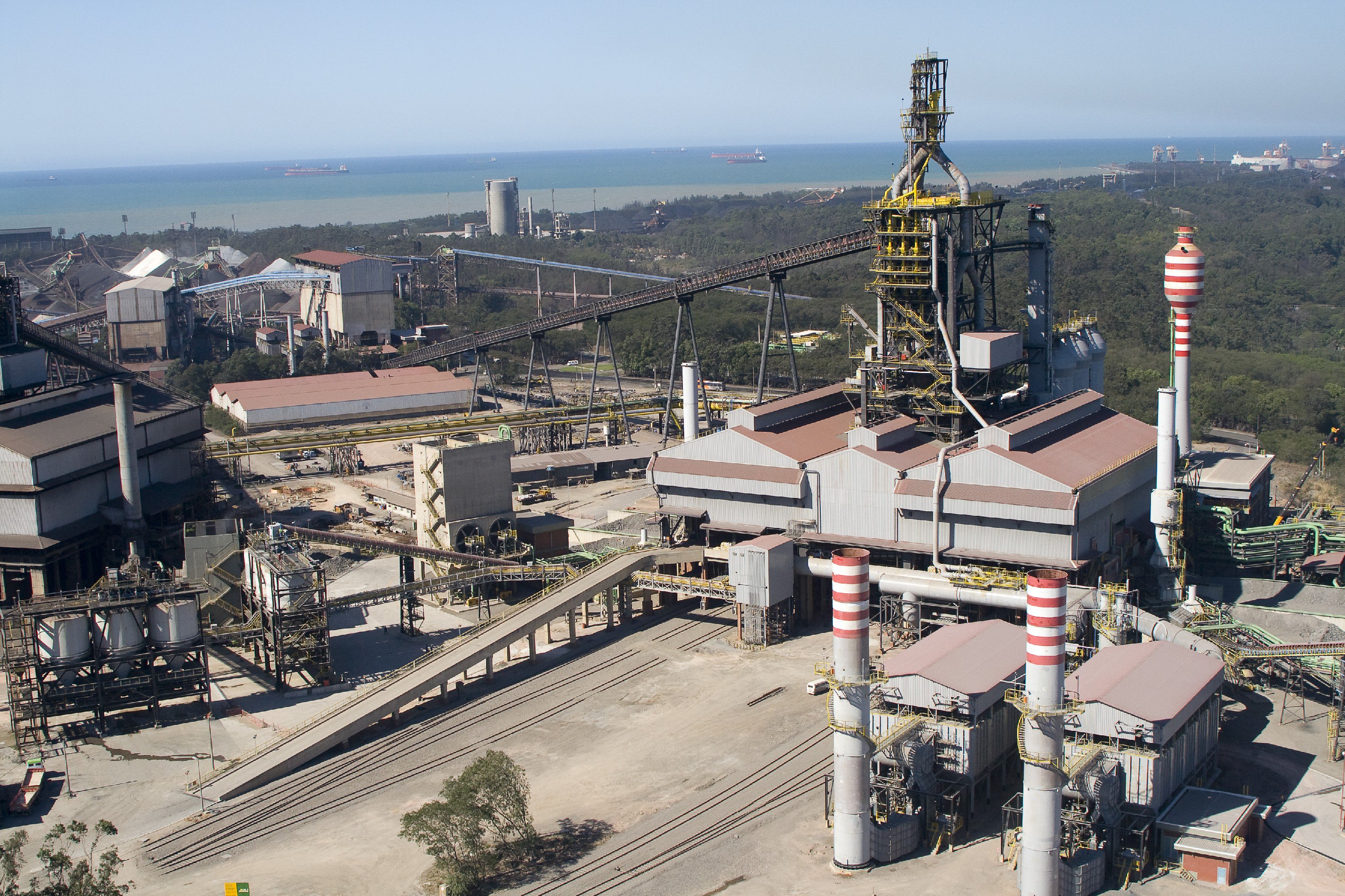 ArcelorMittal Tubarão vai oferecer 300 oportunidades de estágio (Foto: Divulgação/Arquivo AT)