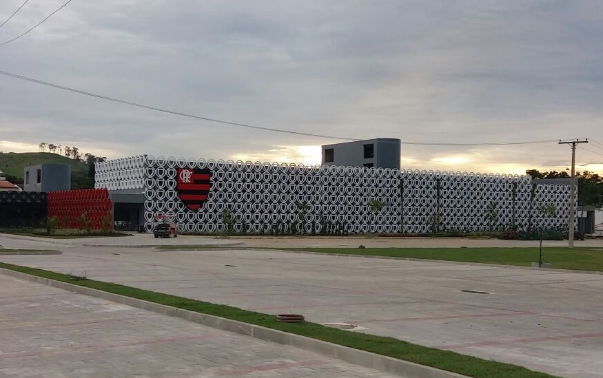 Ninho do Urubu, centro de treinamento do clube no Rio de Janeiro. (Foto: Reprodução/ Twitter @iUrubuNews)