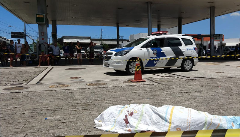 Crime aconteceu em um posto de combustíveis de Jardim Limoeiro (Foto: Beto Morais / AT - 08/02/2019)