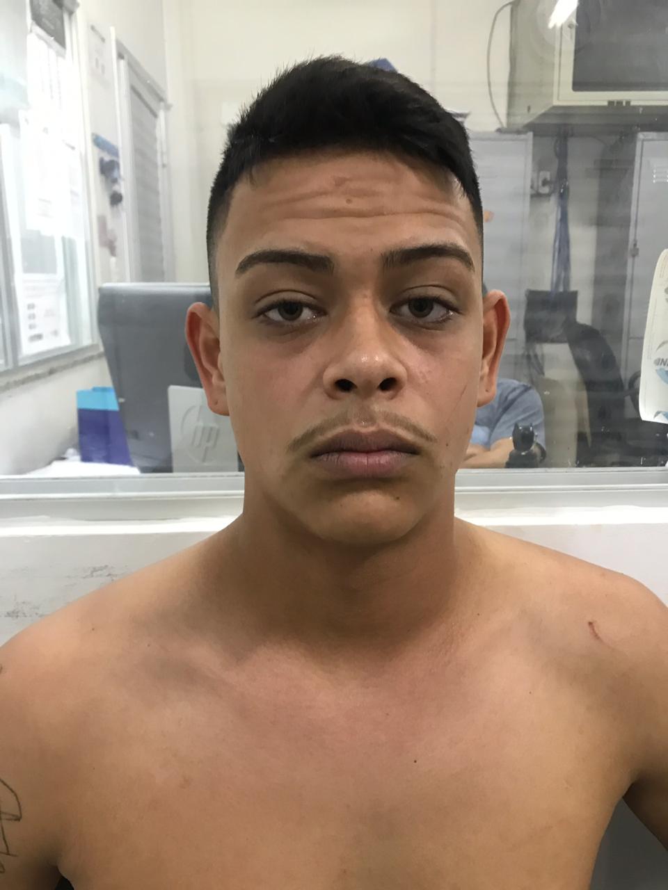 Deyvid Paulo Santos Silva foi preso em flagrante (Foto: Divulgação/ PCES)