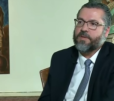 Ernesto Araújo, ministro das Relações Exteriores (Foto: Reprodução/SBT)