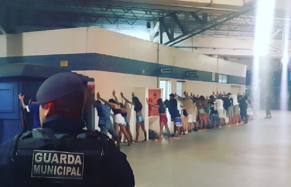 Guarda Municipal em ação contra Baile do Mandela em Vila Velha (Foto: Reprodução / Facebook / Guarda Municipal de Vila Velha)