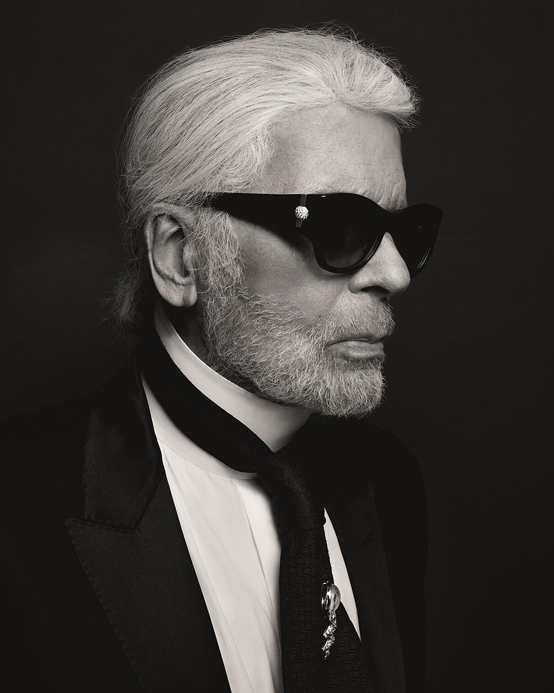 Lagerfeld era diretor criativo da grife Chanel (Foto: Reprodução/ Instagram @karllagerfeld)