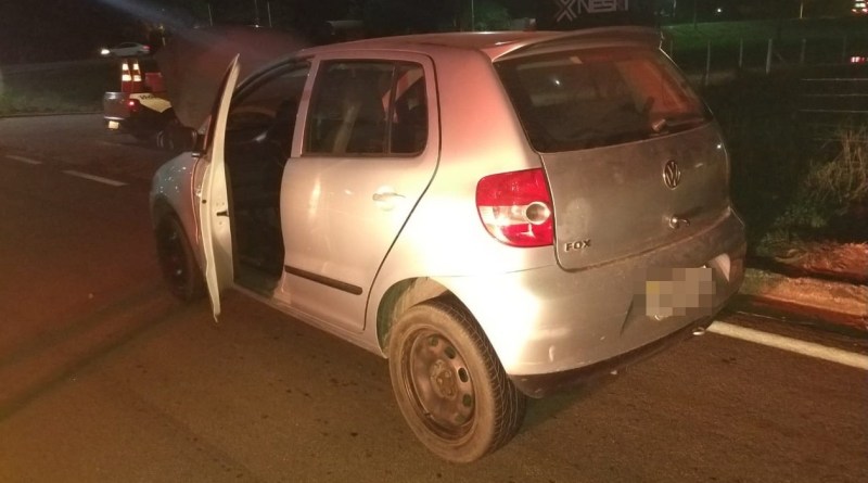 O motorista levava uma gestante para o hospital quando foi preso. (Foto: Divulgação PRF)