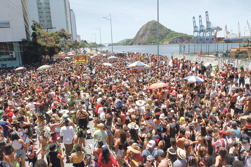 Bloco Regional da Nair reuniu 13 mil pessoas na Avenida Beira-Mar em 2018 (Foto: Leone Iglesias / AT - 12/02/2018)