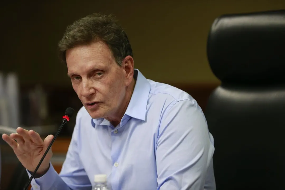 Imagem ilustrativa da imagem Homem do Carnaval é pivô de investigação sobre Crivella