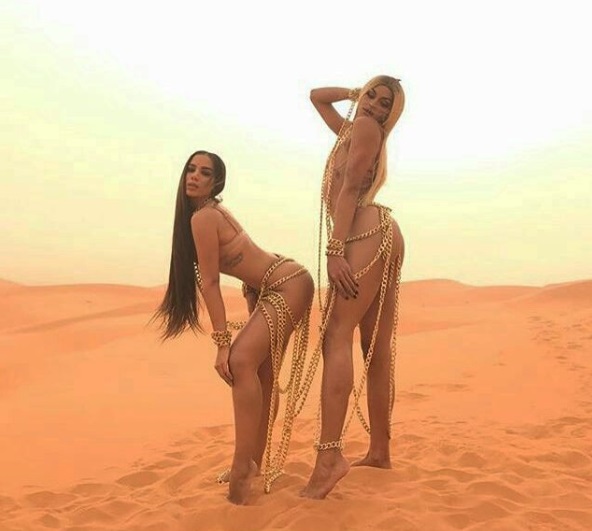 Anitta e Pabllo Vittar no clipe de "Sua Cara" (Foto: Reprodução Youtube)