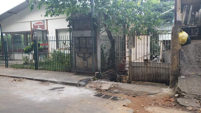 Crime aconteceu próximo ao hospital (Foto: Colaboração de Leitor / WhatsApp)