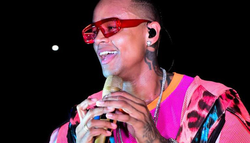Léo Santana, durante o Bloco Nana no sábado (Foto: Divulgação / Facebook Oficial)