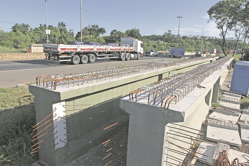 Br-262, no Km 6,7, em Cariacica, próximo à antiga fábrica da Braspérola. A nova rodovia vai ligar este trecho até a Leste-Oeste e a Darly Santos, em Vila Velha (Foto: Rodrigo Gavini/AT)