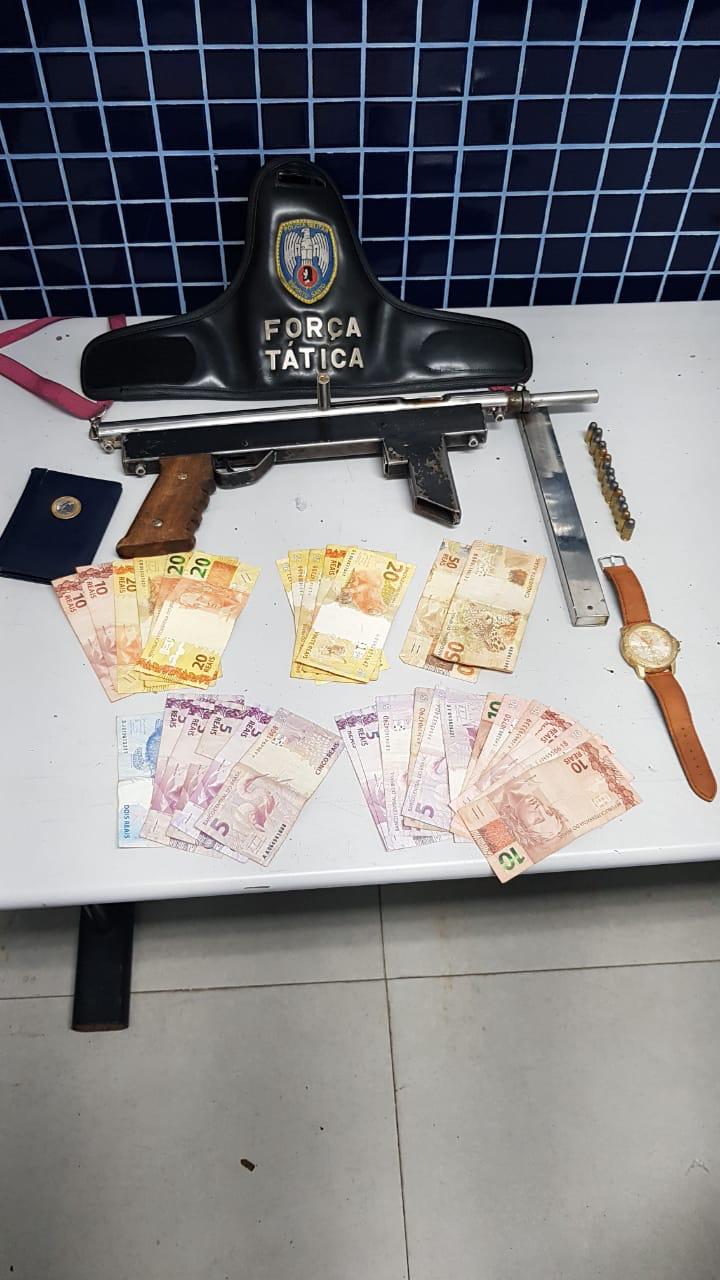 Apreensão feita na madrugada (Foto: Divulgação/ PMES)