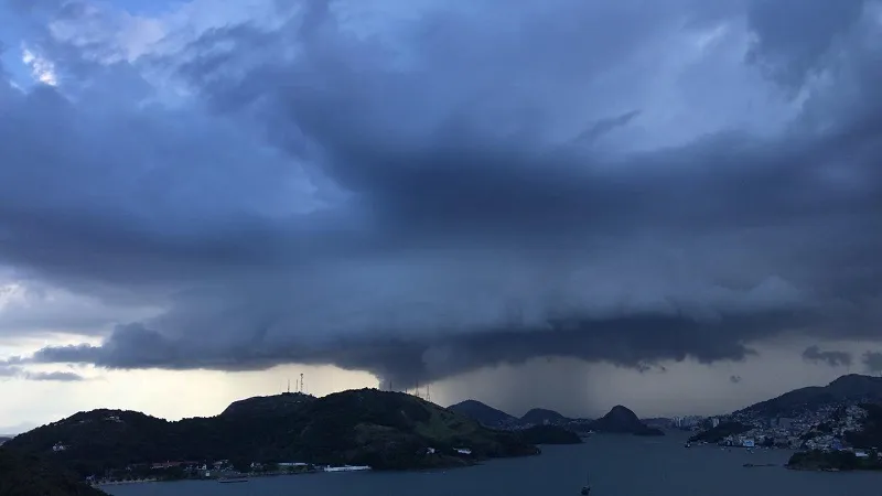 Imagem ilustrativa da imagem Chuvas intensas e queda de temperatura: veja a previsão para esta quarta