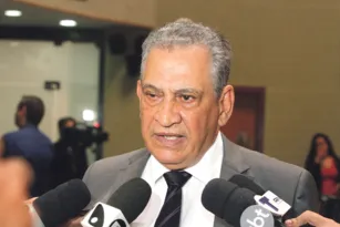 Imagem ilustrativa da imagem Prefeito e vice rompidos