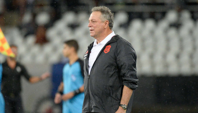 Abel Braga, treinador do Flamengo, destacou que o título não está decidido (Foto: Alexandre Vidal / Flamengo)