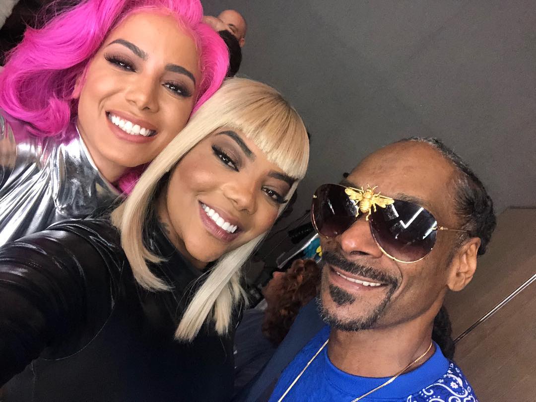 Colaboração entre os três estará no novo álbum de Anitta (Foto: Reprodução/ Instagram @ludmilla)