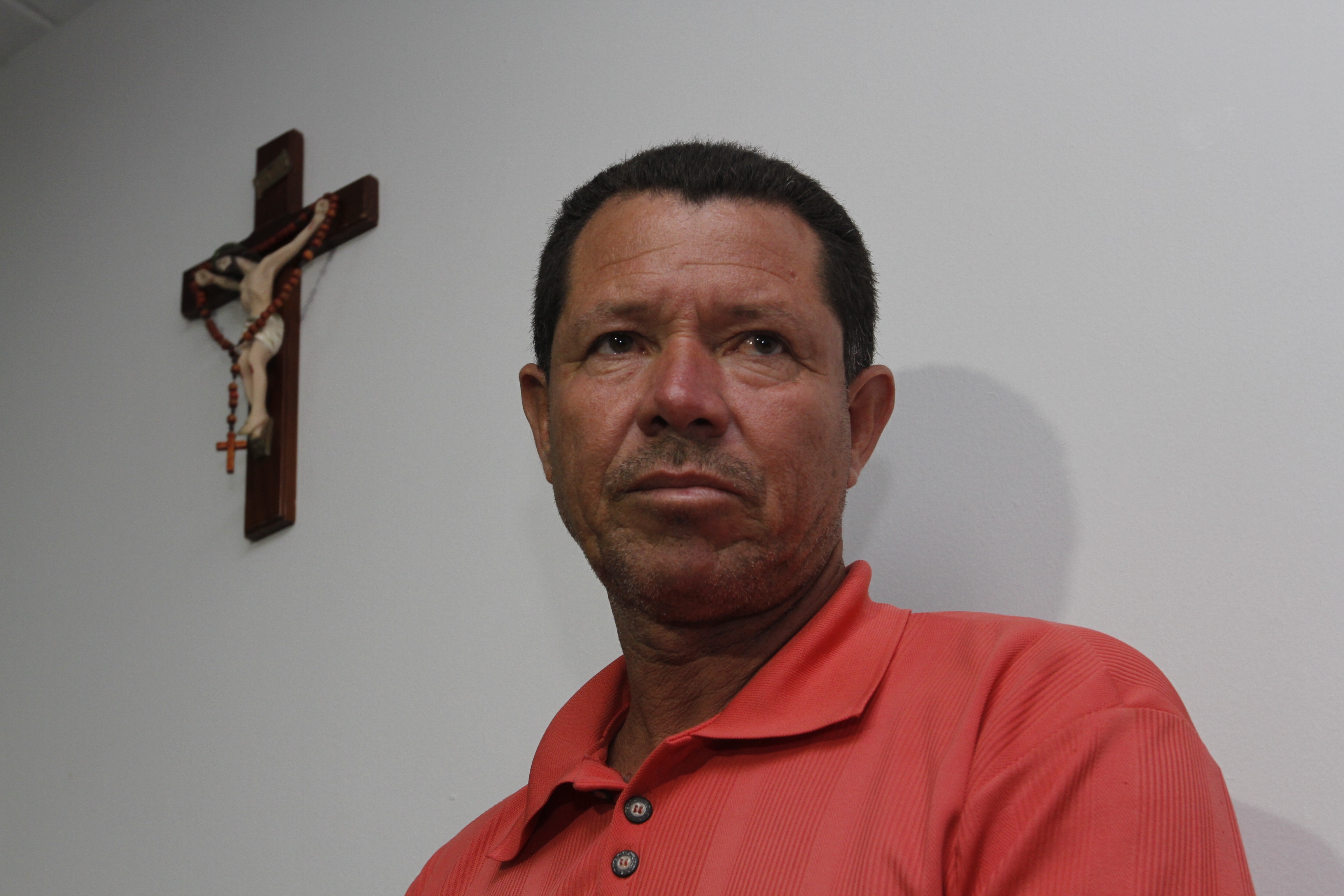 O vigia foi preso no dia 26 de outubro do ano passado, acusado de assassinar e concretar a mulher dele, Adriana Silva Breda, morta aos 32 anos, em 2005. (Foto: Fábio Nunes)