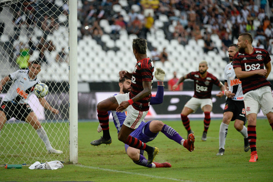 No próximo domingo o Flamengo poderá até perder por um gol de diferença que ficará com o titulo (Foto: Alexandre Vidal/ Flamengo)