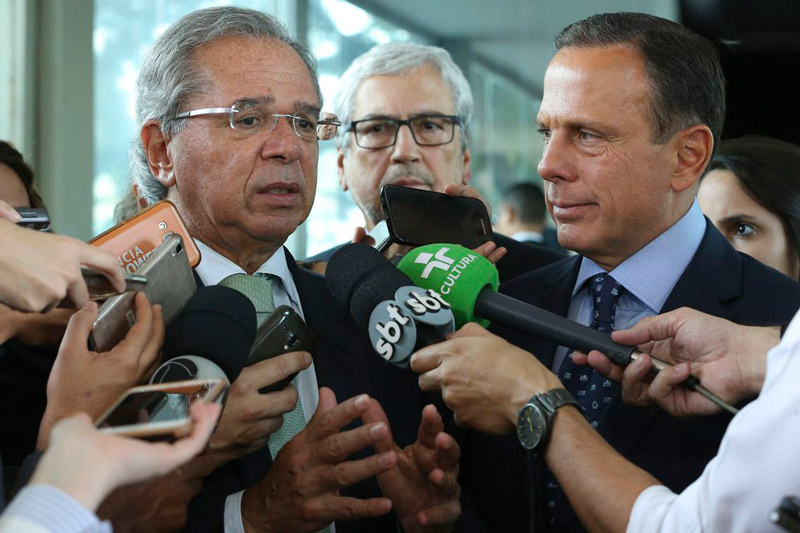 Paulo Guedes e João Dória, durante um encontro no início do ano em Brasília (Foto: Valter Campanato/Agência Brasil )