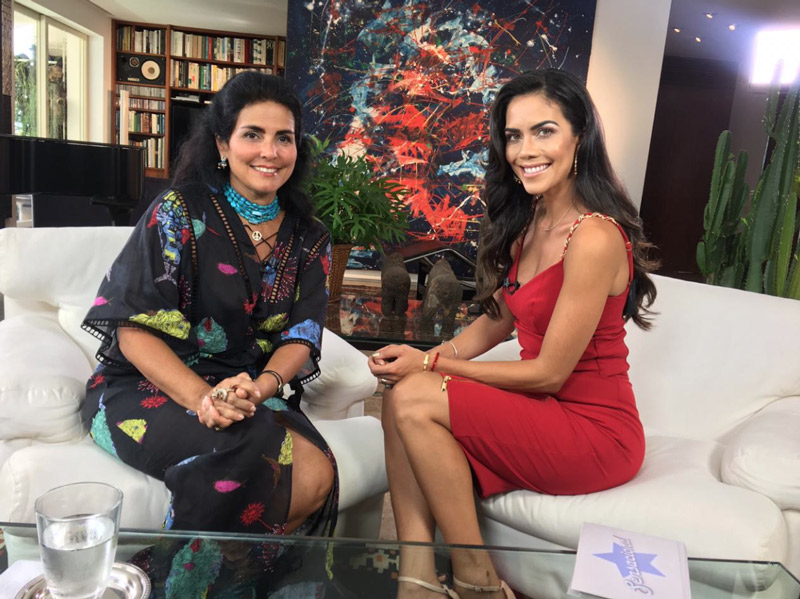 Thereza Collor em entrevista para Daniela Albuquerque (Foto: Divulgação / Rede TV!)