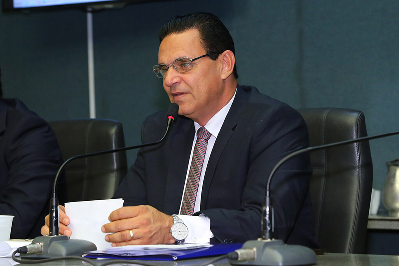 Deputado Estadual Torino Marques negou que seja dono do sítio (Foto: Tati Beling / Ales)