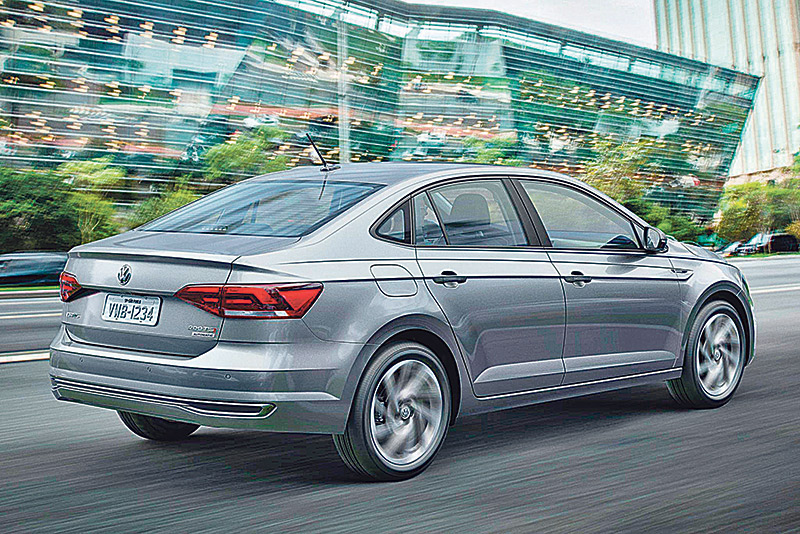 2. Volkswagen Virtus - O sedã da Volkswagen se deu bem no teste do Latin NCAP. Com um resultado ainda melhor que o Polo no teste de colisão lateral, ao qual passou devido à diferença de 9 cm na distância entre-eixos, o sedã  vem equipado com quatro airbags e conquistou cinco estrelas em ambas as categorias avaliadas. (Foto: Assessoria Volkswagen)