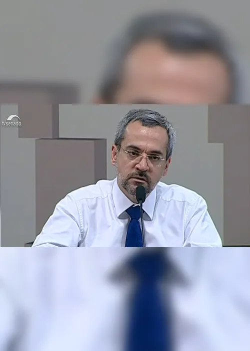 Imagem ilustrativa da imagem Weintraub deve prestar depoimento à PF em caso de racismo nesta quinta