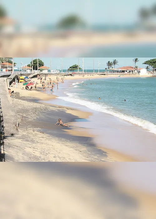 Imagem ilustrativa da imagem Estudo aprova areia monazítica nas praias capixabas e indica que não causa câncer