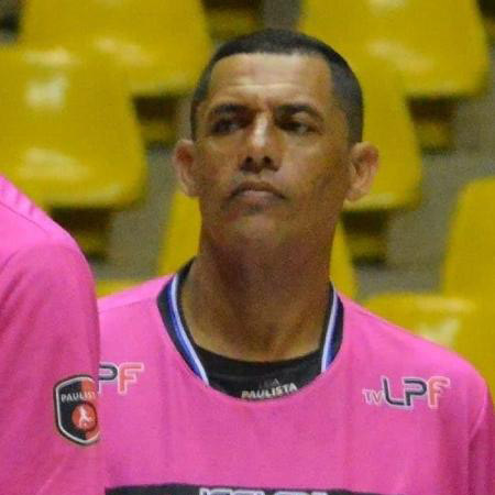 Árbitro Isildo Fabiano Bianchi da Silva (Foto: Reprodução / Facebook)